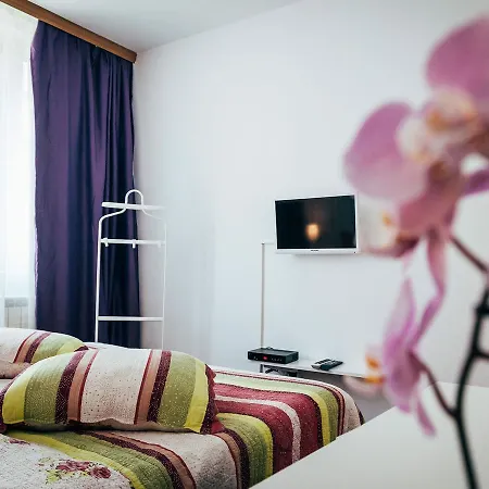 Apartment University *